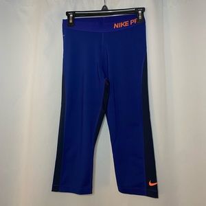 Nike Pro cropped leggings